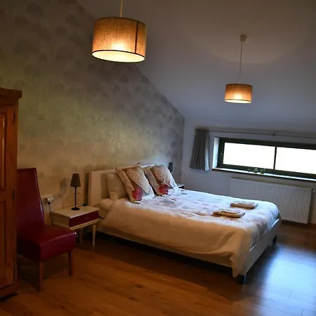 Bed & Breakfast Angueur