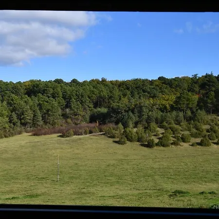 Frühstückspension Angueur Montrem