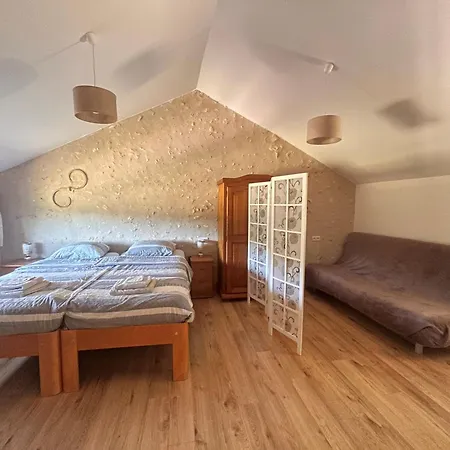 Angueur Nocleg ze śniadaniem 3*