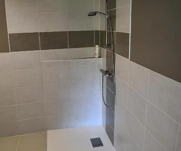 Angueur Bed and Breakfast Montrem