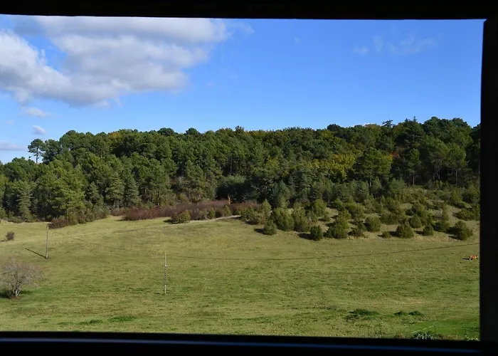 Bed and Breakfast Angueur Montrem