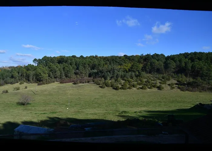 Angueur Bed and Breakfast Montrem